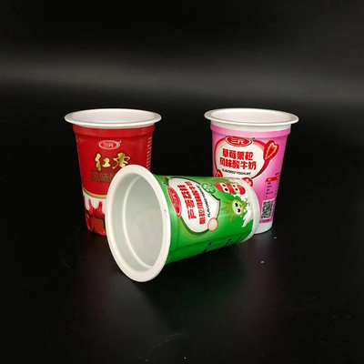 Schalen des Joghurts 125ml mit Deckelnahrungsmittelgrad-Plastikschalen für Nachtische